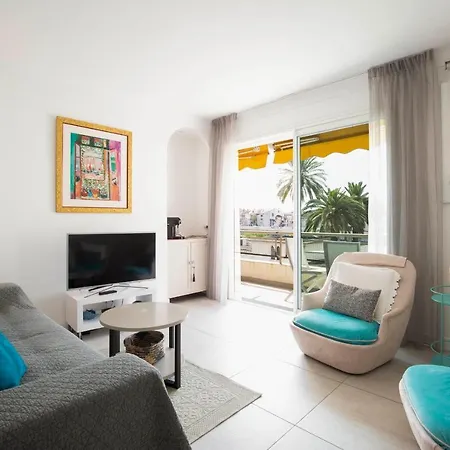 We ! Cosy 2-bedroom With Terrace Center