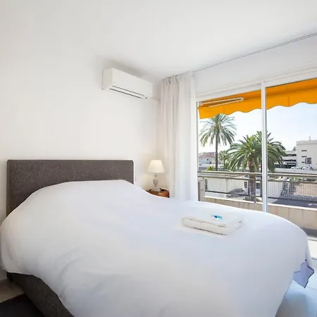 We ! Cosy 2-bedroom With Terrace Center Apartment *