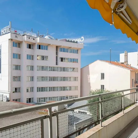 We ! Cosy 2-bedroom With Terrace Center Cannes